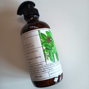 Champu liquido de Quillay